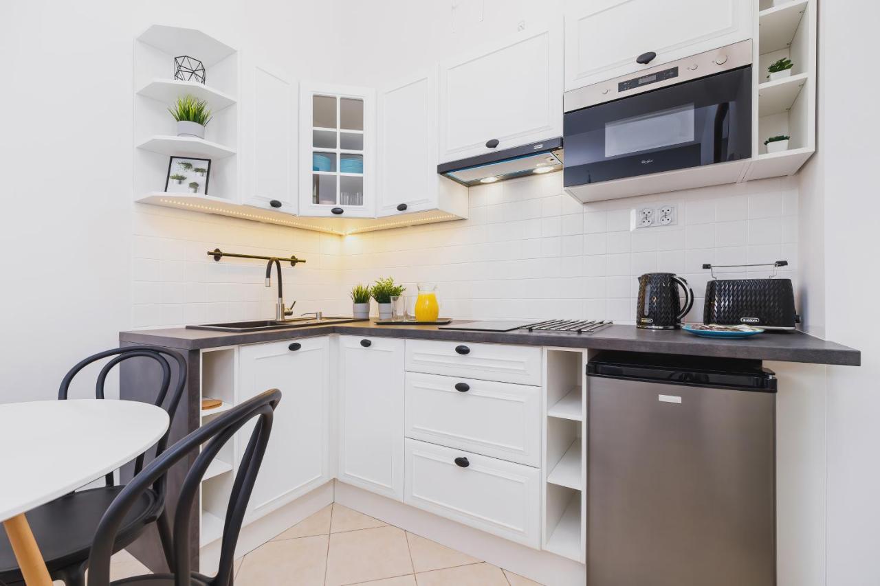 Zamenhofa By Renters Apartment *